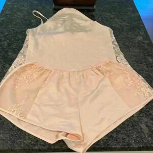 Rya Womens Lingerie Pale Pink S Cami & Shorties Delicate Lace Panels Pretty NWOT